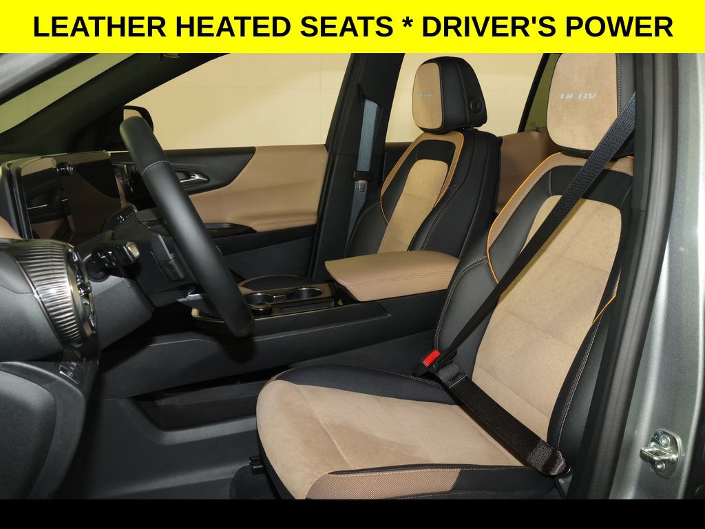 New 2026 Chevrolet Equinox ACTIV FWD image 2
