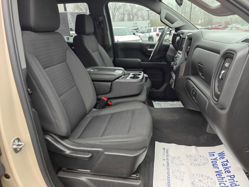 Used 2022 Chevrolet Silverado 1500 Custom Trail Boss w/ LPO, Dark Essentials Package image 18