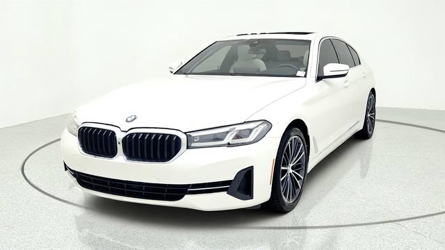 Used 2021 BMW 540i w/ Executive Package RWD image 3