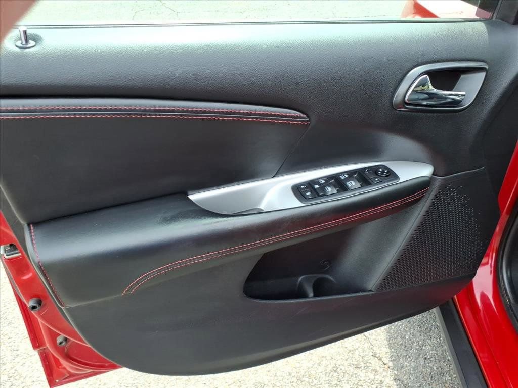 Used 2019 Dodge Journey GT w/ Family Entertainment Group image 21