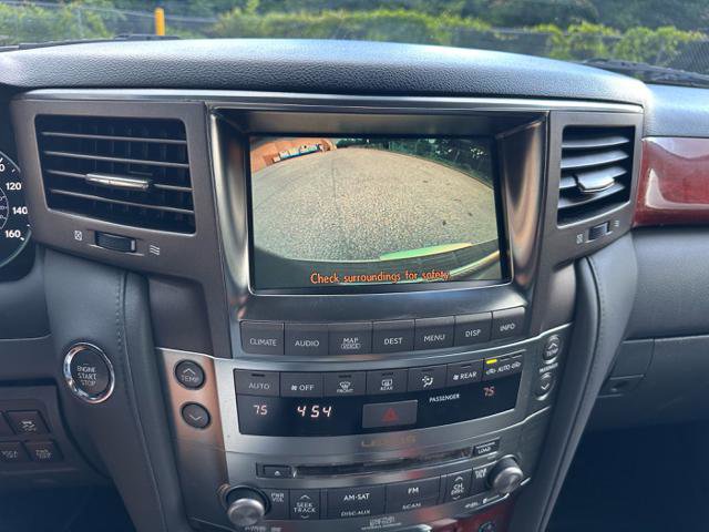 Used 2009 Lexus LX 570 4WD image 27