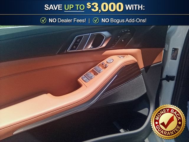 Used 2023 BMW X7 xDrive40i w/ Premium Package AWD/4WD image 16