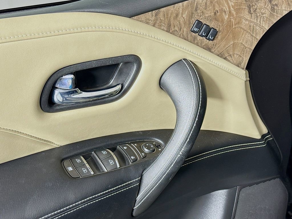 Used 2023 INFINITI QX80 Premium Select w/ Cargo Package image 18