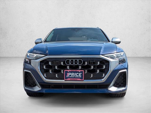 Used 2025 Audi SQ8 Premium Plus image 2