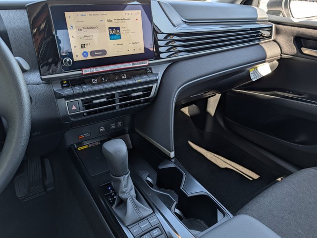 Used 2026 Toyota Camry LE FWD image 24