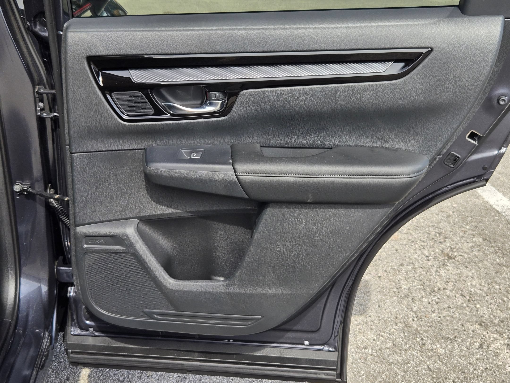 Used 2025 Honda CR-V EX-L image 25