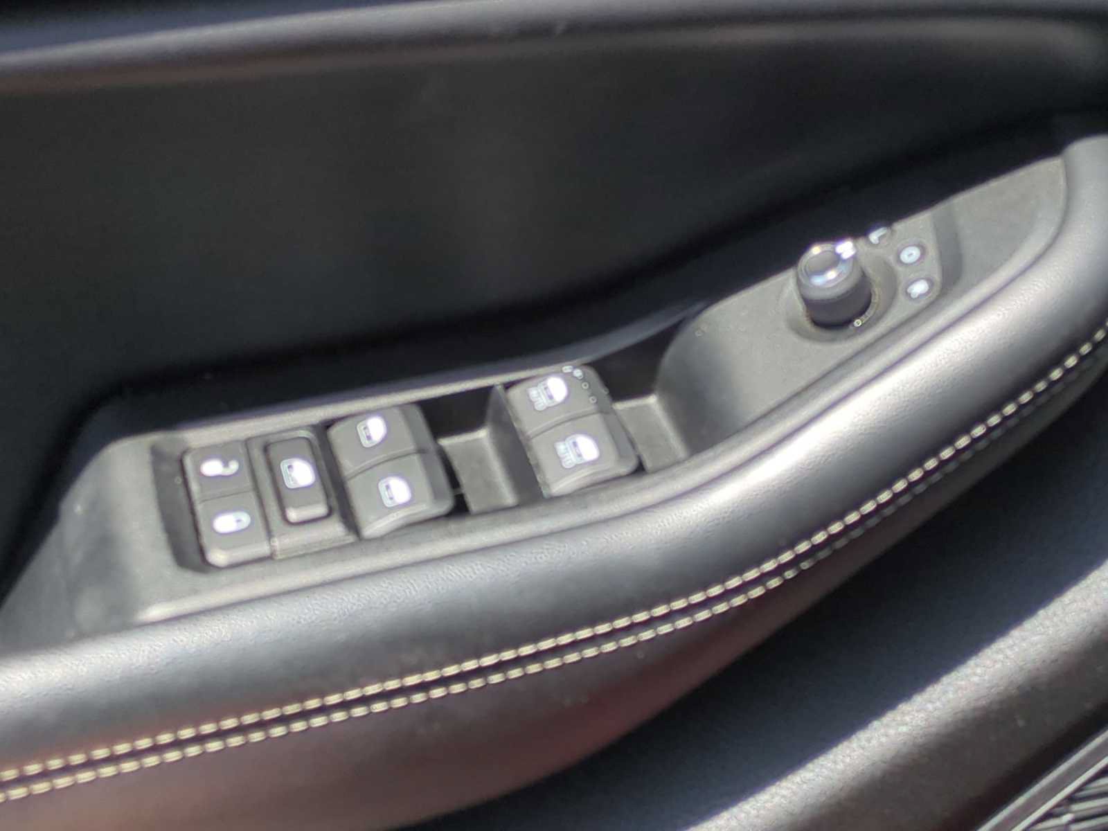 Used 2023 Jeep Grand Cherokee Limited RWD image 24