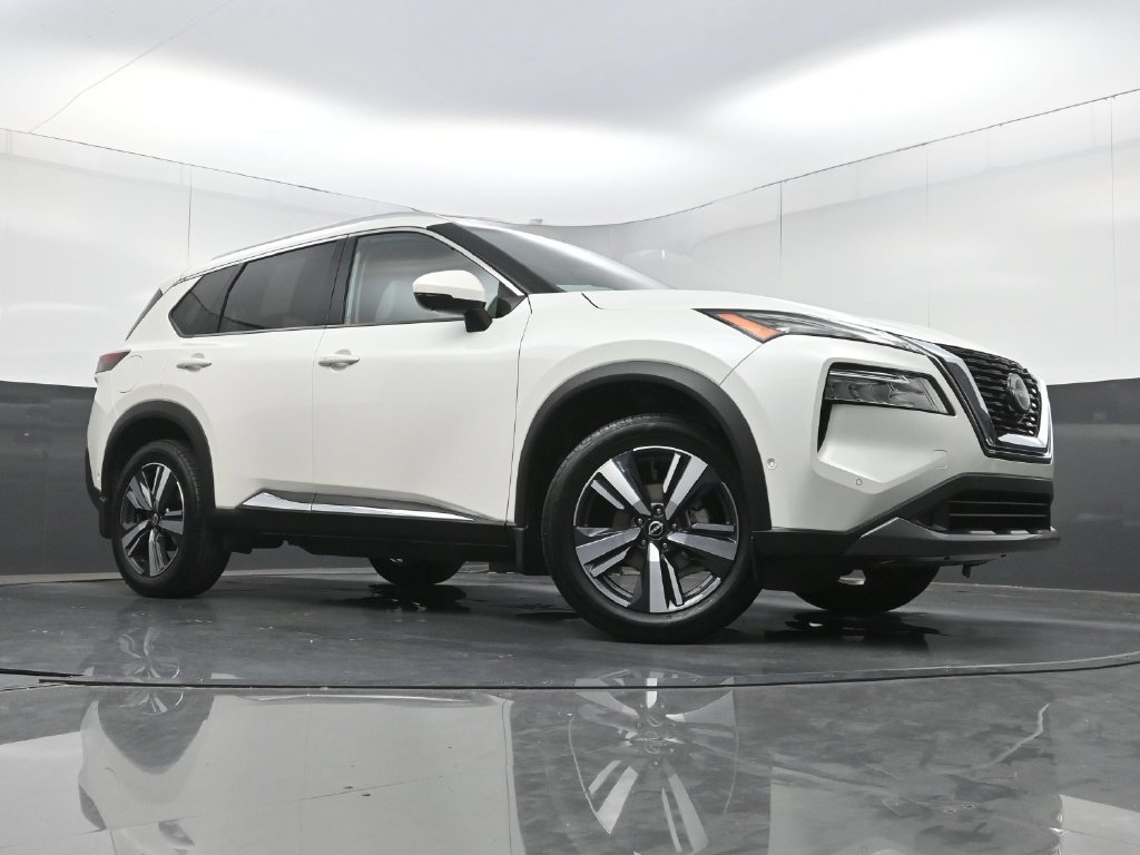 Used 2023 Nissan Rogue SL w/ SL Premium Package FWD image 27