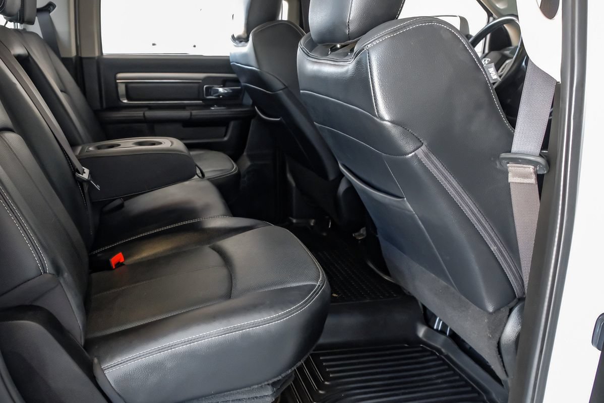 Used 2018 RAM 2500 Laramie w/ Sport Appearance Group AWD/4WD image 35