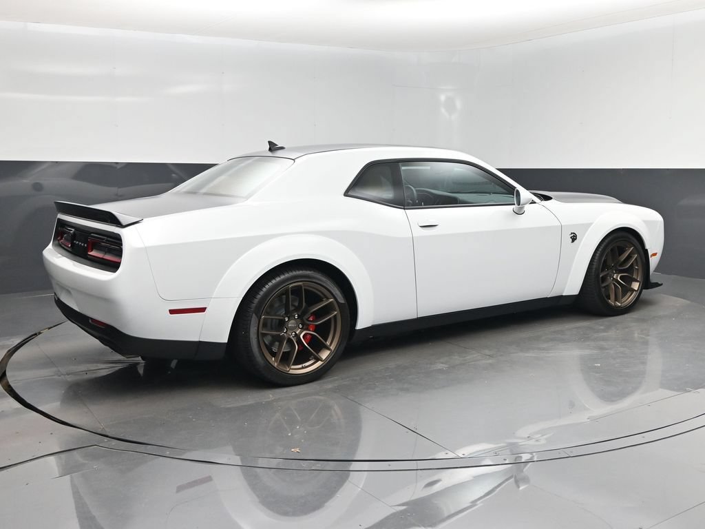 Used 2023 Dodge Challenger SRT Hellcat RWD image 3