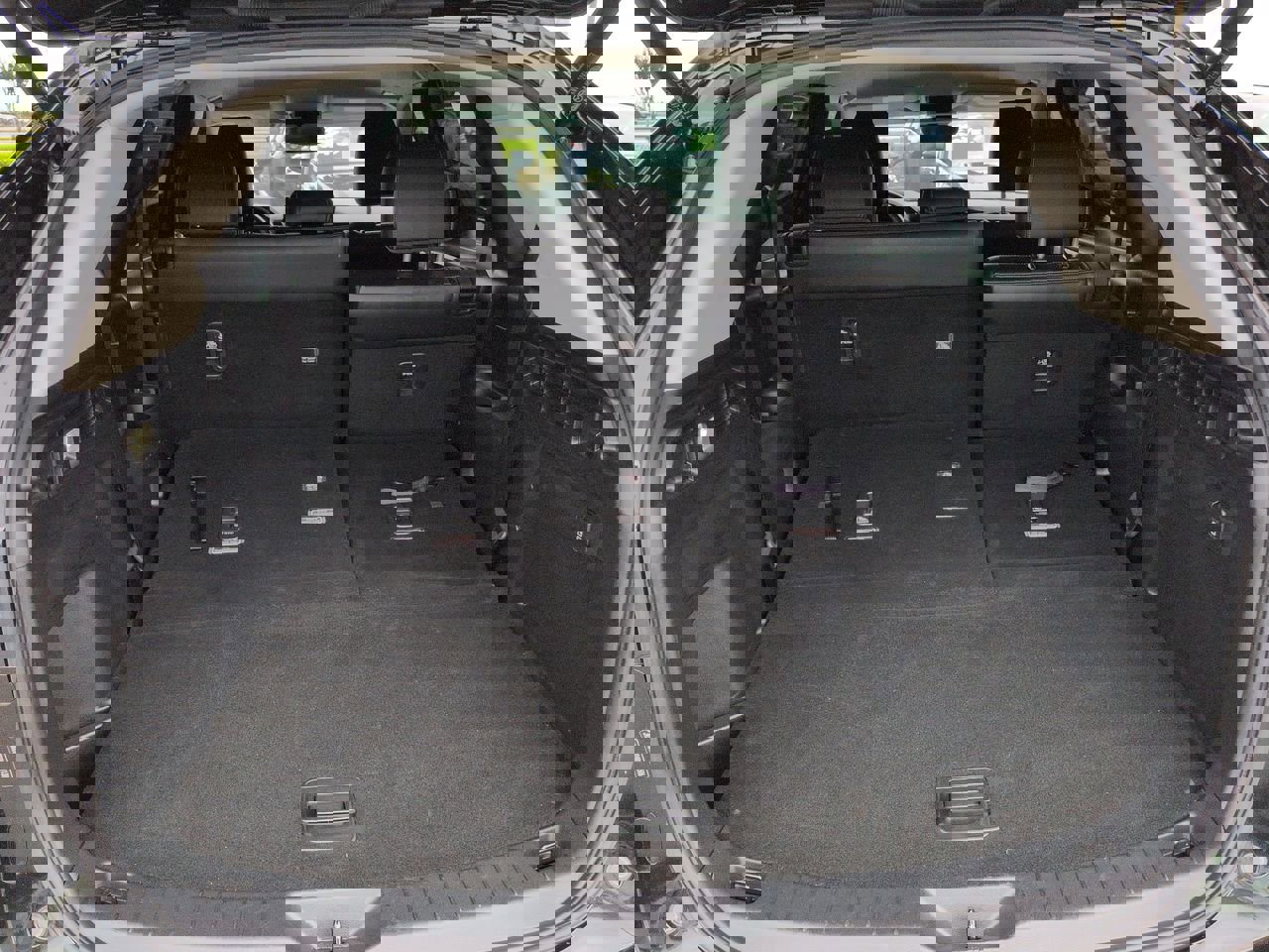 Used 2024 MAZDA CX-90 3.3 Turbo w/ Select Package image 13