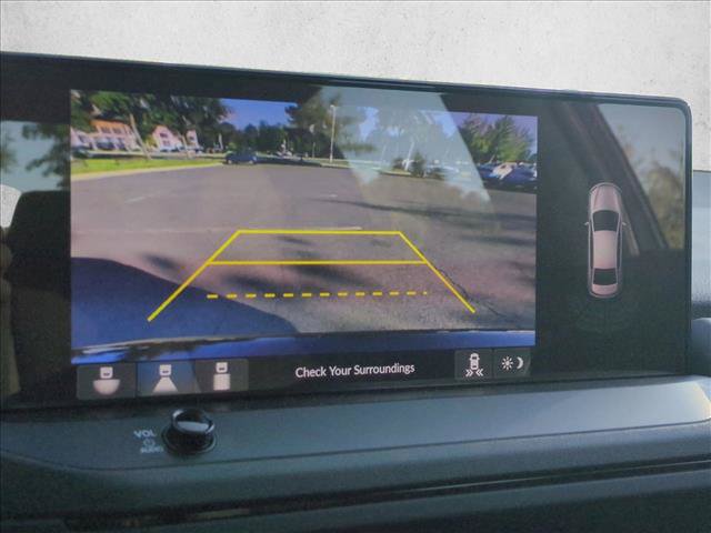 Used 2024 Honda Accord Touring image 14