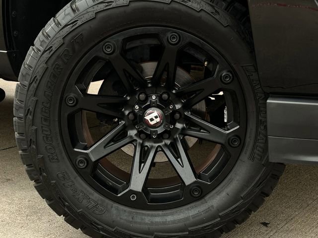 Used 2017 Chevrolet Silverado 1500 LT w/ All Star Edition image 11