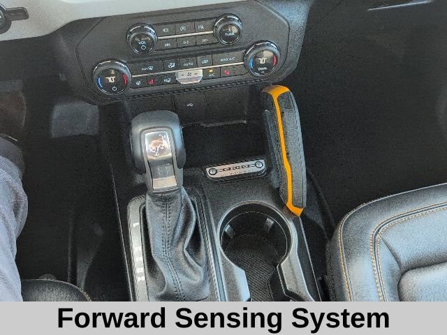 Used 2021 Ford Bronco Badlands image 6