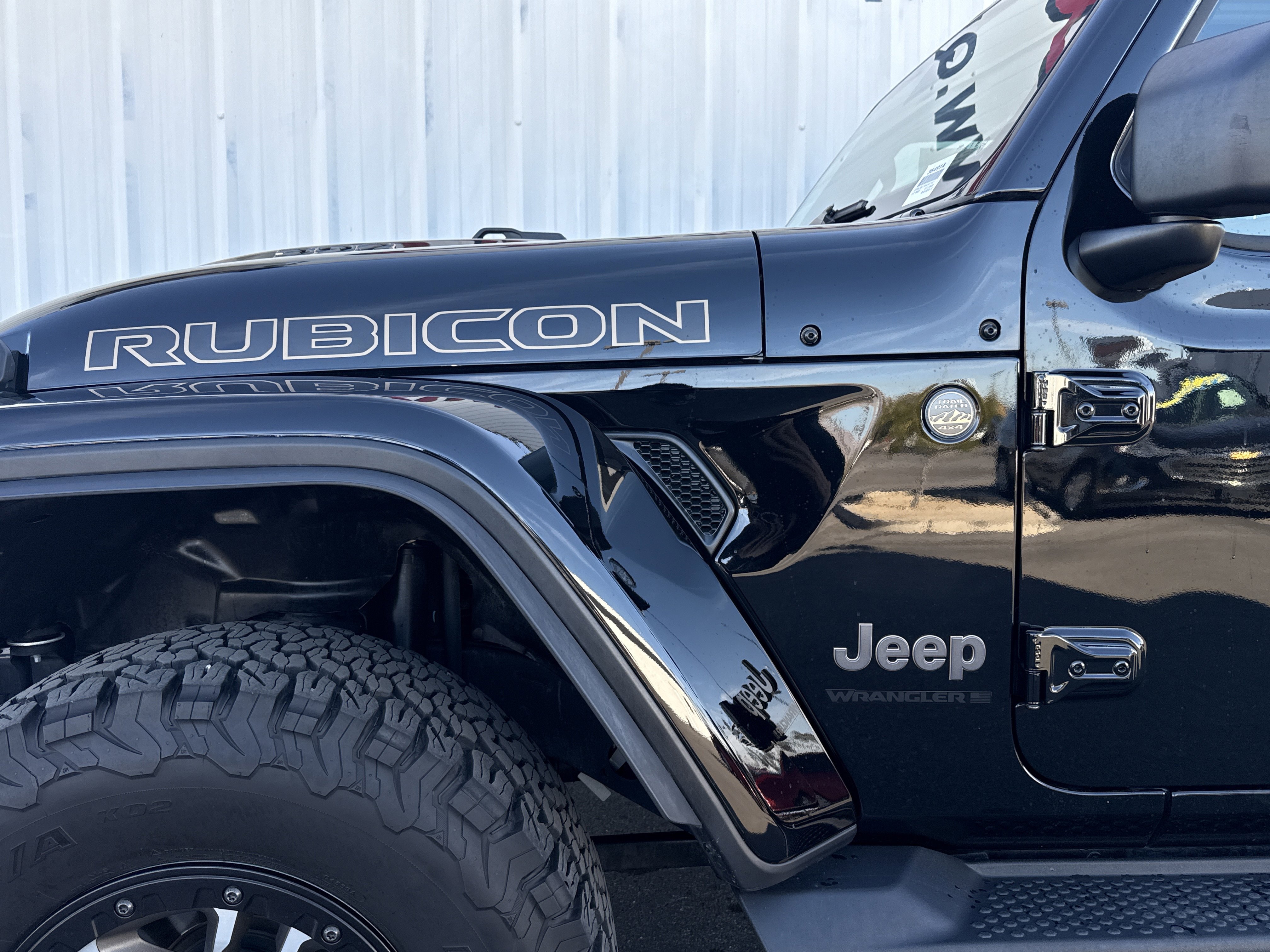 Used 2024 Jeep Wrangler Rubicon 392 image 3