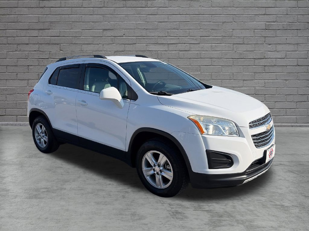 Used 2015 Chevrolet Trax LT w/ LT Plus Package AWD/4WD image 8
