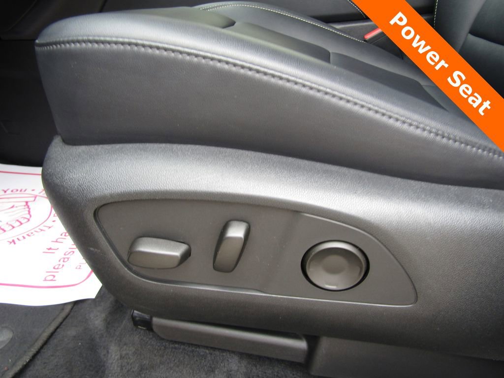 Used 2024 GMC Acadia Elevation AWD/4WD image 7