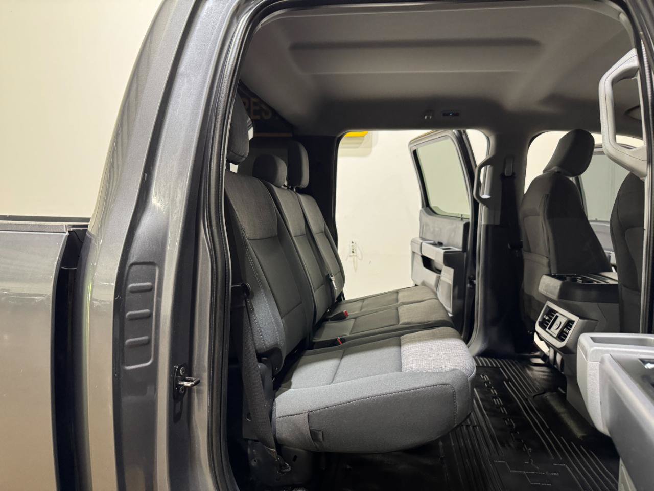 Used 2024 Ford F250 XLT AWD/4WD image 14