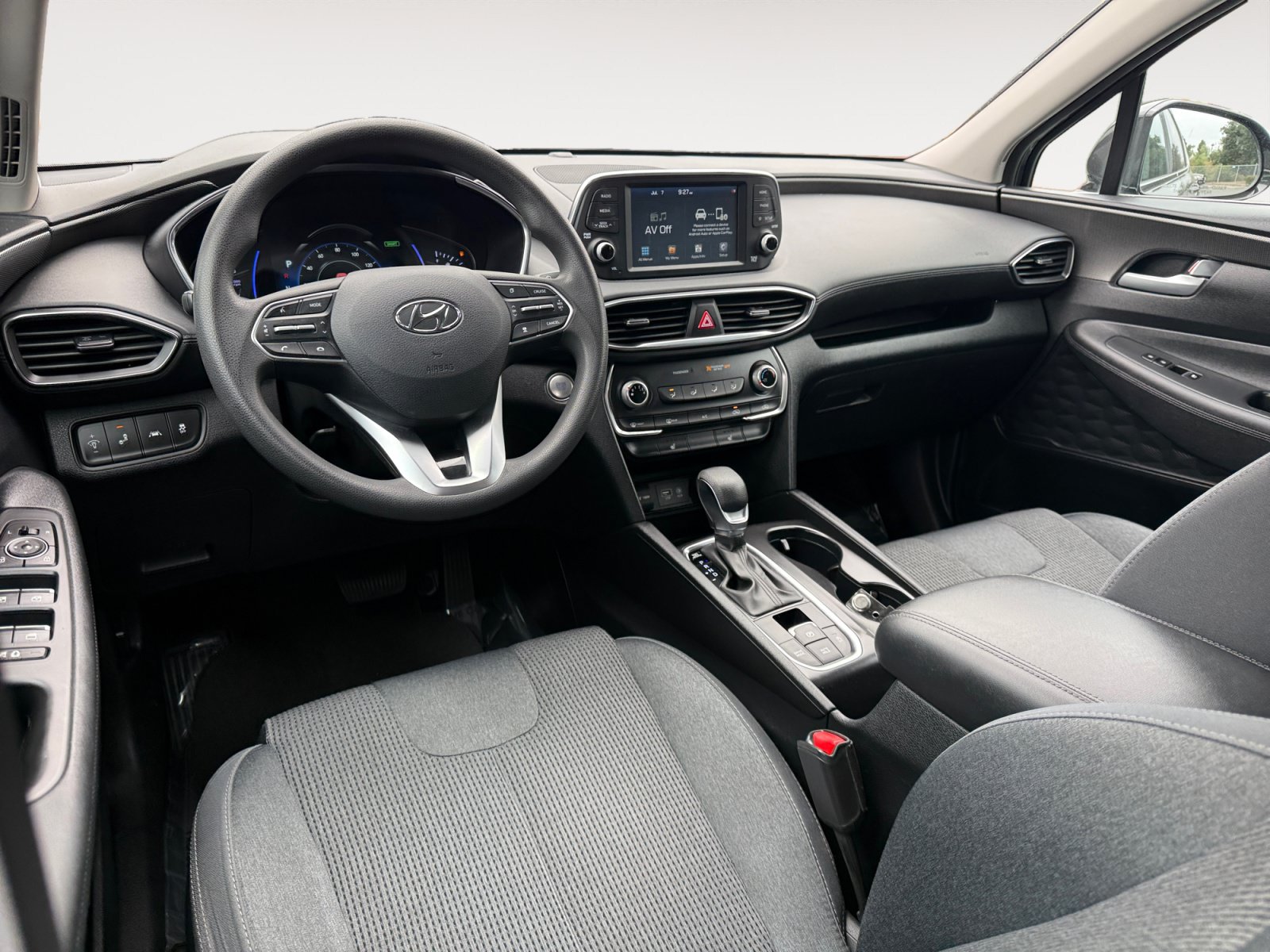 Used 2020 Hyundai Santa Fe SEL w/ Cargo Package FWD image 15