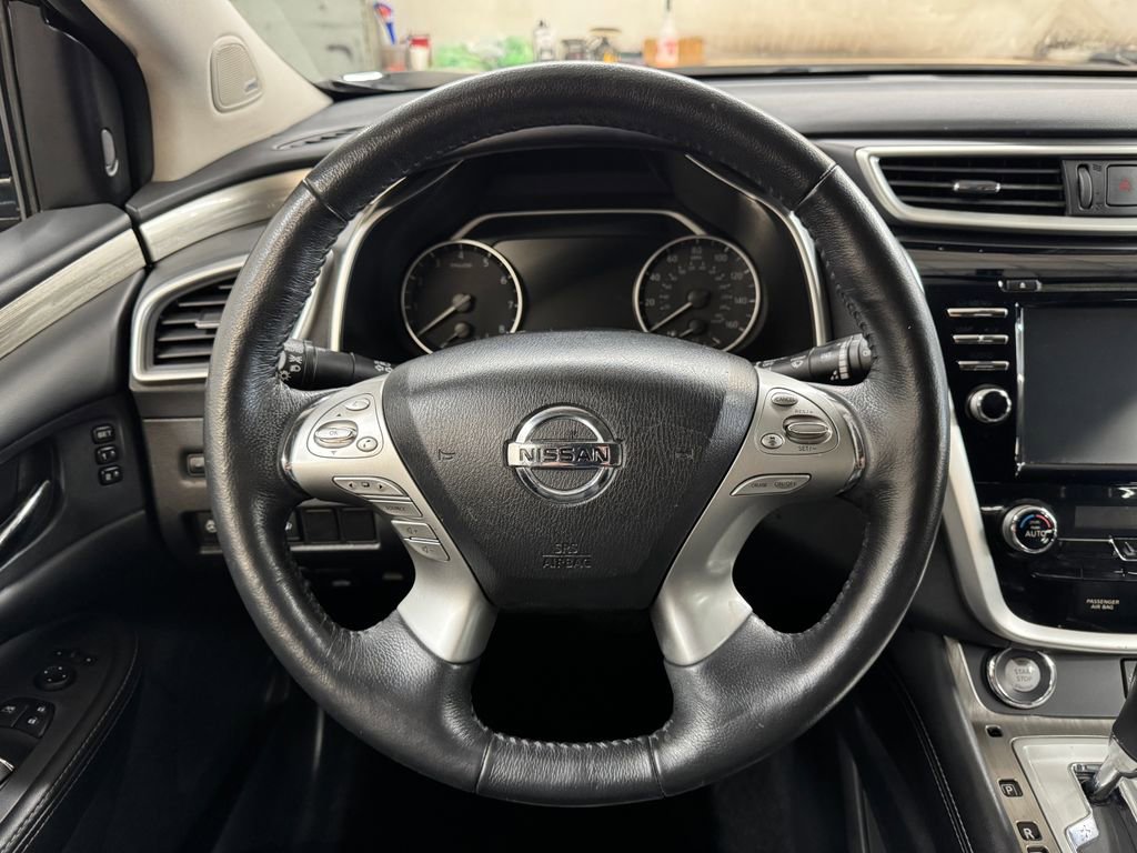 Used 2018 Nissan Murano SL w/ Moonroof Package FWD image 19
