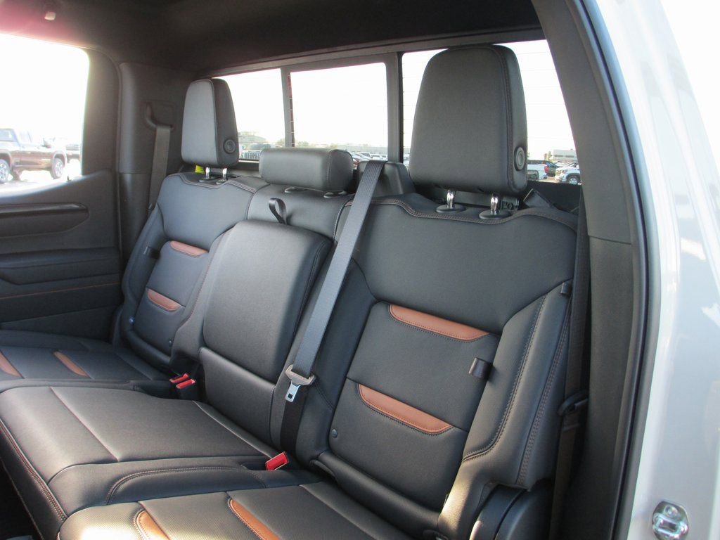 New 2026 GMC Sierra 1500 AT4 w/ AT4 Premium Package image 15