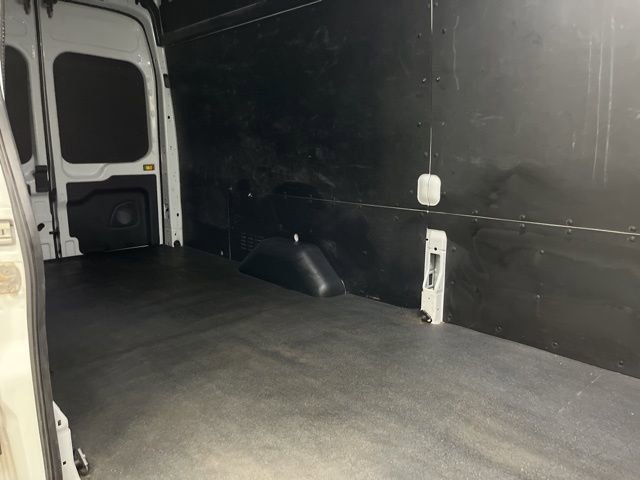 Used 2024 Ford Transit 250 148 High Roof Extended AWD w/ Load Area Protection Package image 26