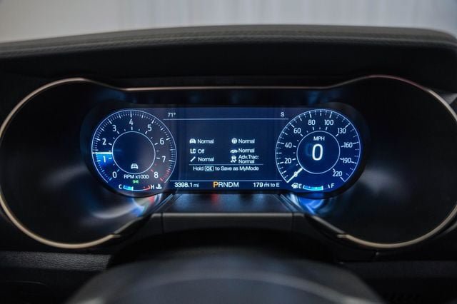 Used 2021 Ford Mustang Shelby GT500 w/ Technology Package RWD image 8