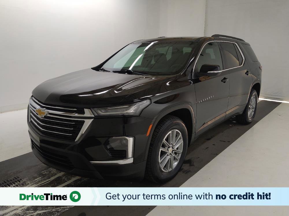 Used 2023 Chevrolet Traverse LT