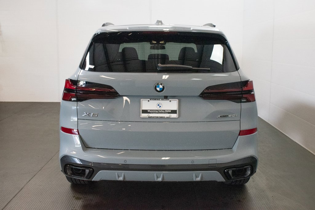 New 2026 BMW X5 xDrive40i w/ M Sport Package image 5