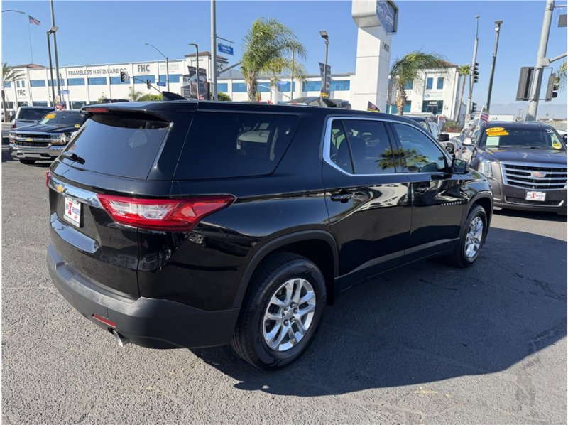 Used 2020 Chevrolet Traverse LS image 14