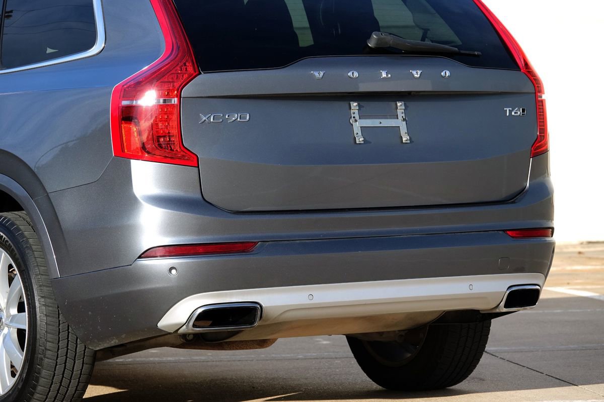 Used 2016 Volvo XC90 T6 Momentum w/ Momentum Plus Package AWD/4WD image 31