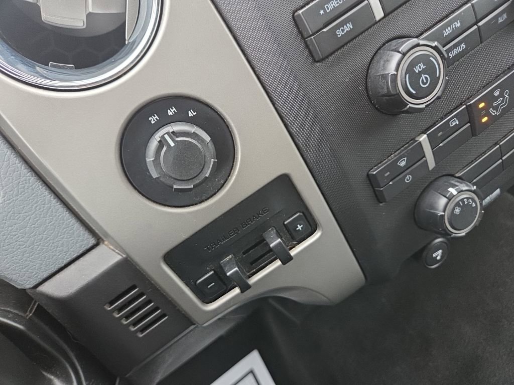 Used 2011 Ford F150 XLT w/ XLT Chrome Pkg image 31