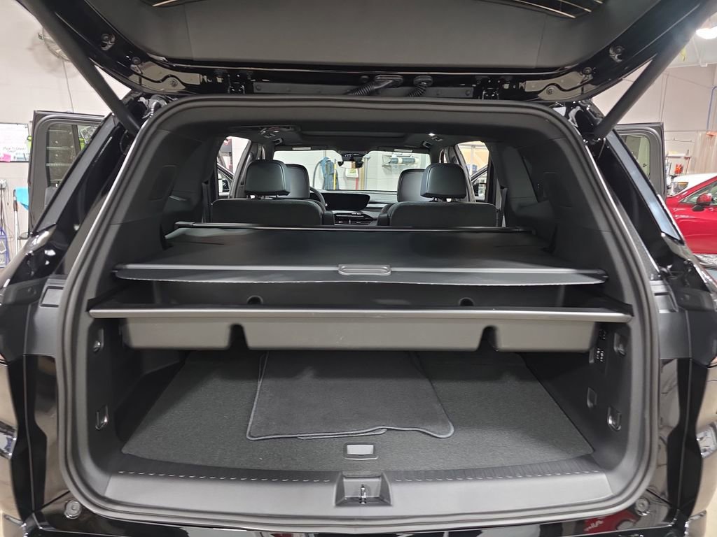 New 2026 Buick Enclave Sport Touring w/ Power Package image 13