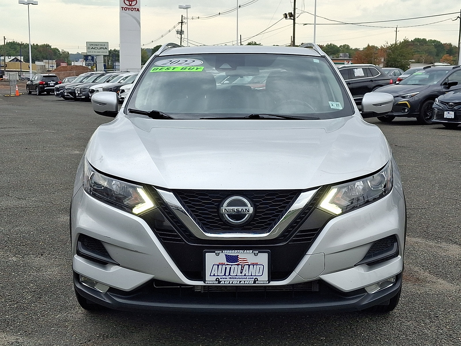 Used 2022 Nissan Rogue Sport SV AWD/4WD image 2