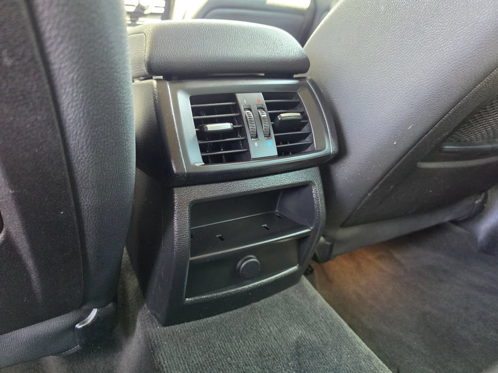 Used 2017 BMW X3 sDrive28i RWD image 34