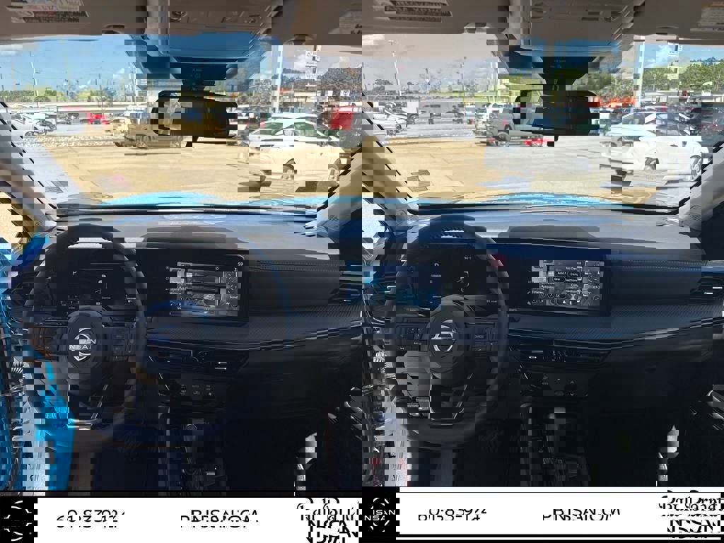 New 2025 Nissan Kicks SR image 23