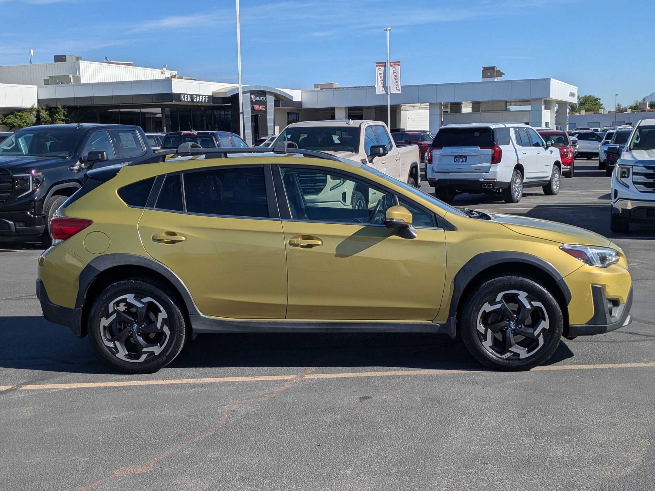 Used 2021 Subaru Crosstrek 2.5i Limited w/ Moonroof Package 2 AWD/4WD image 2