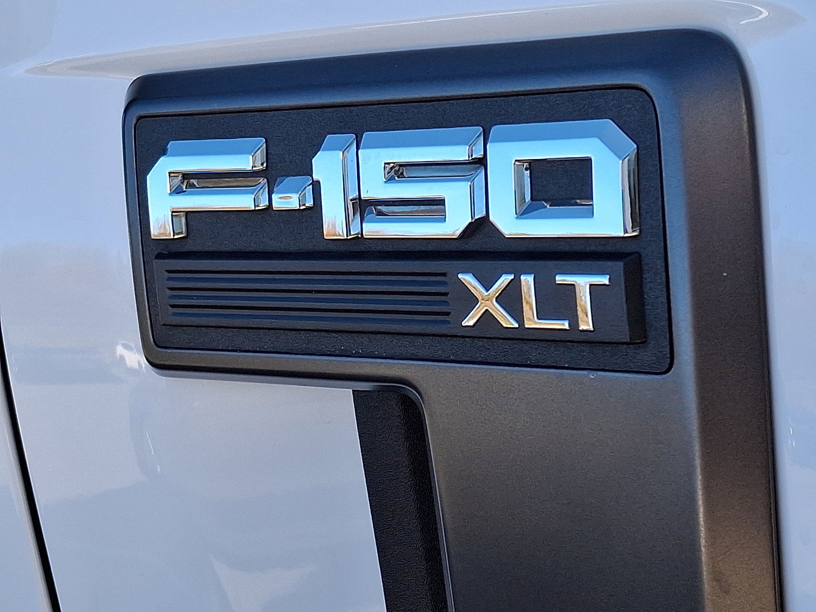 Certified 2022 Ford F150 XLT w/ Equipment Group 302A High image 29