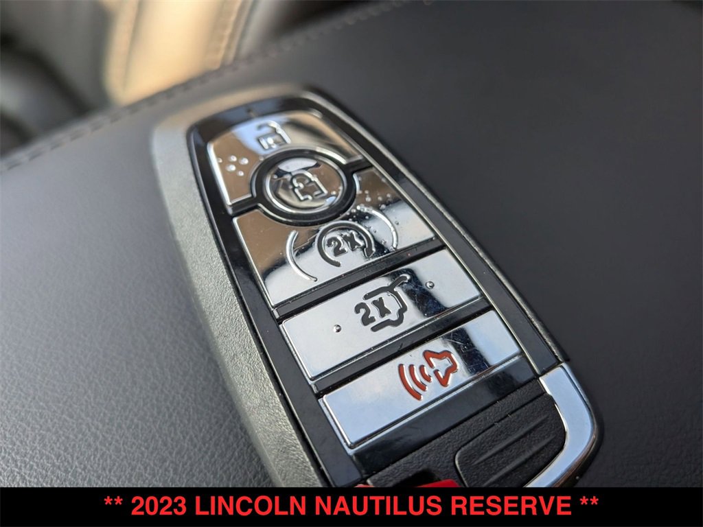 Used 2023 Lincoln Nautilus Reserve w/ Monochromatic Package image 29