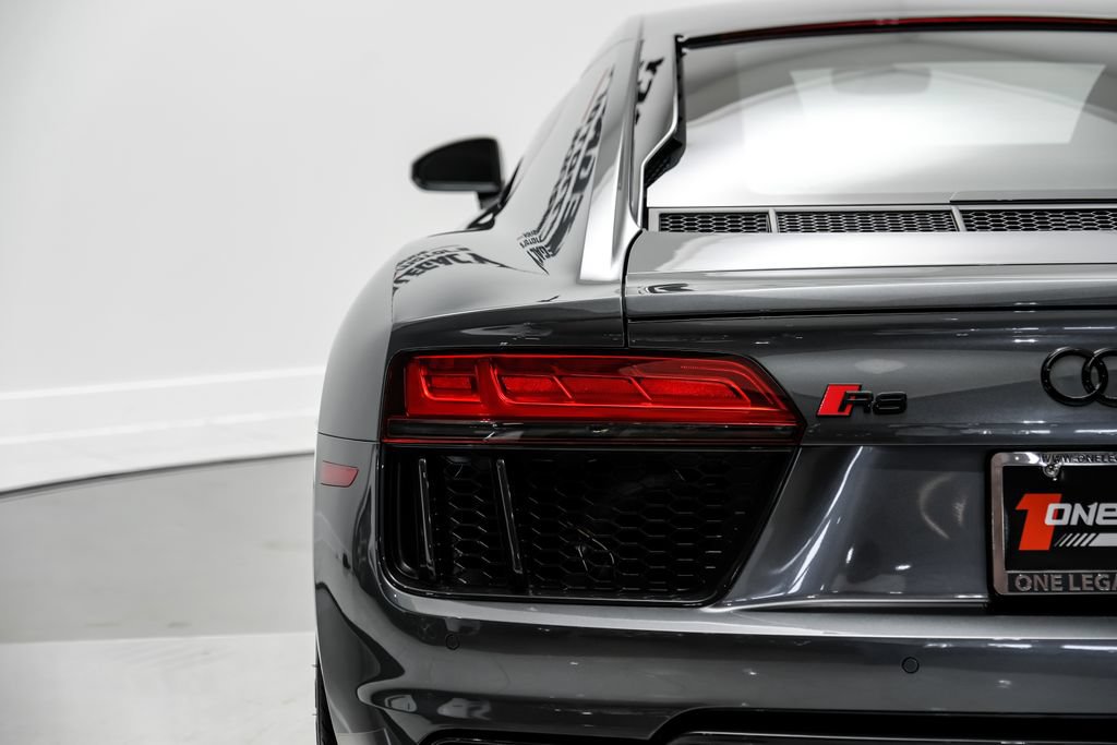 Used 2018 Audi R8 V10 AWD/4WD image 48