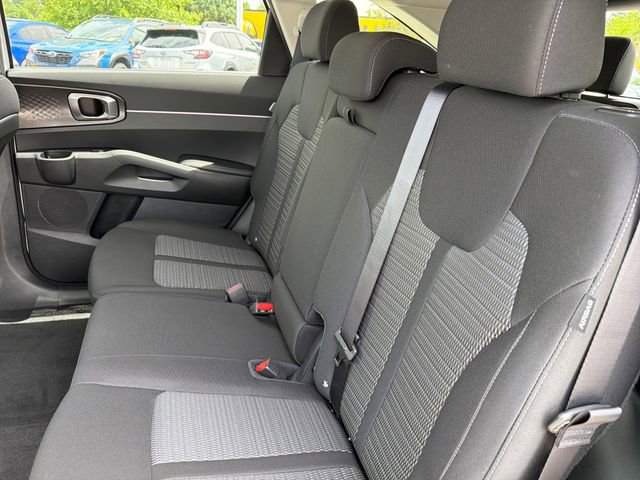 New 2026 Kia Sorento LX FWD image 19