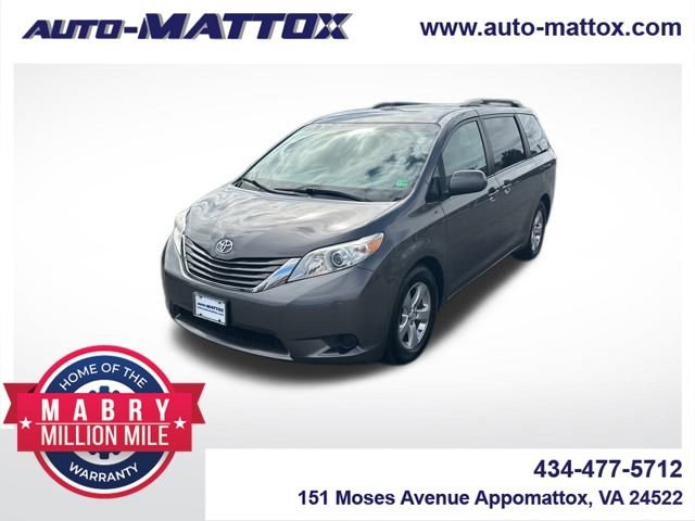 Used 2017 Toyota Sienna LE