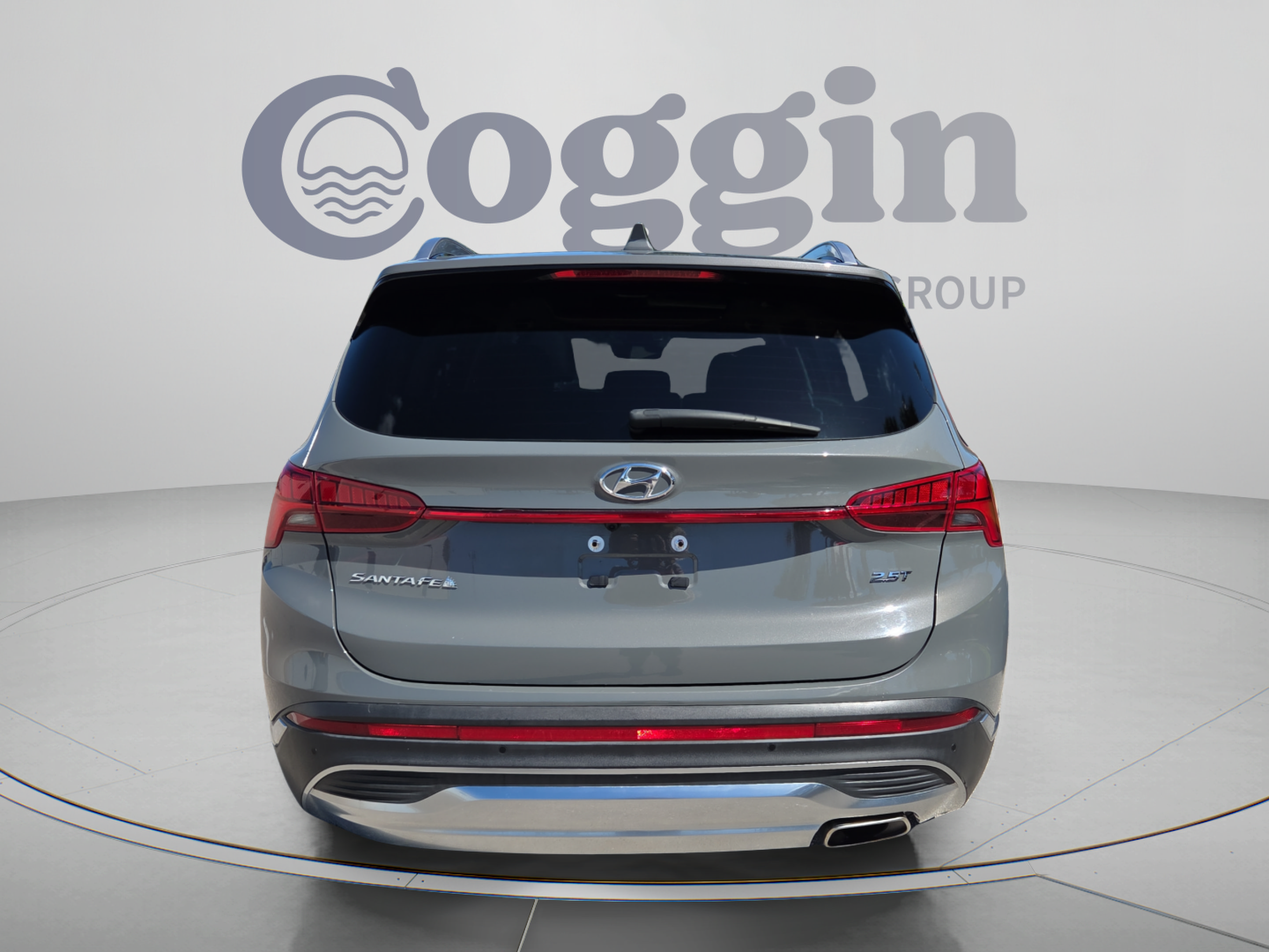 Used 2021 Hyundai Santa Fe Limited FWD image 4