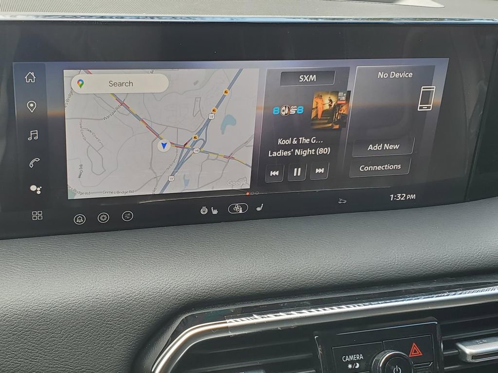 Used 2025 Nissan Armada SL w/ Captain's Chari Seat Package image 33