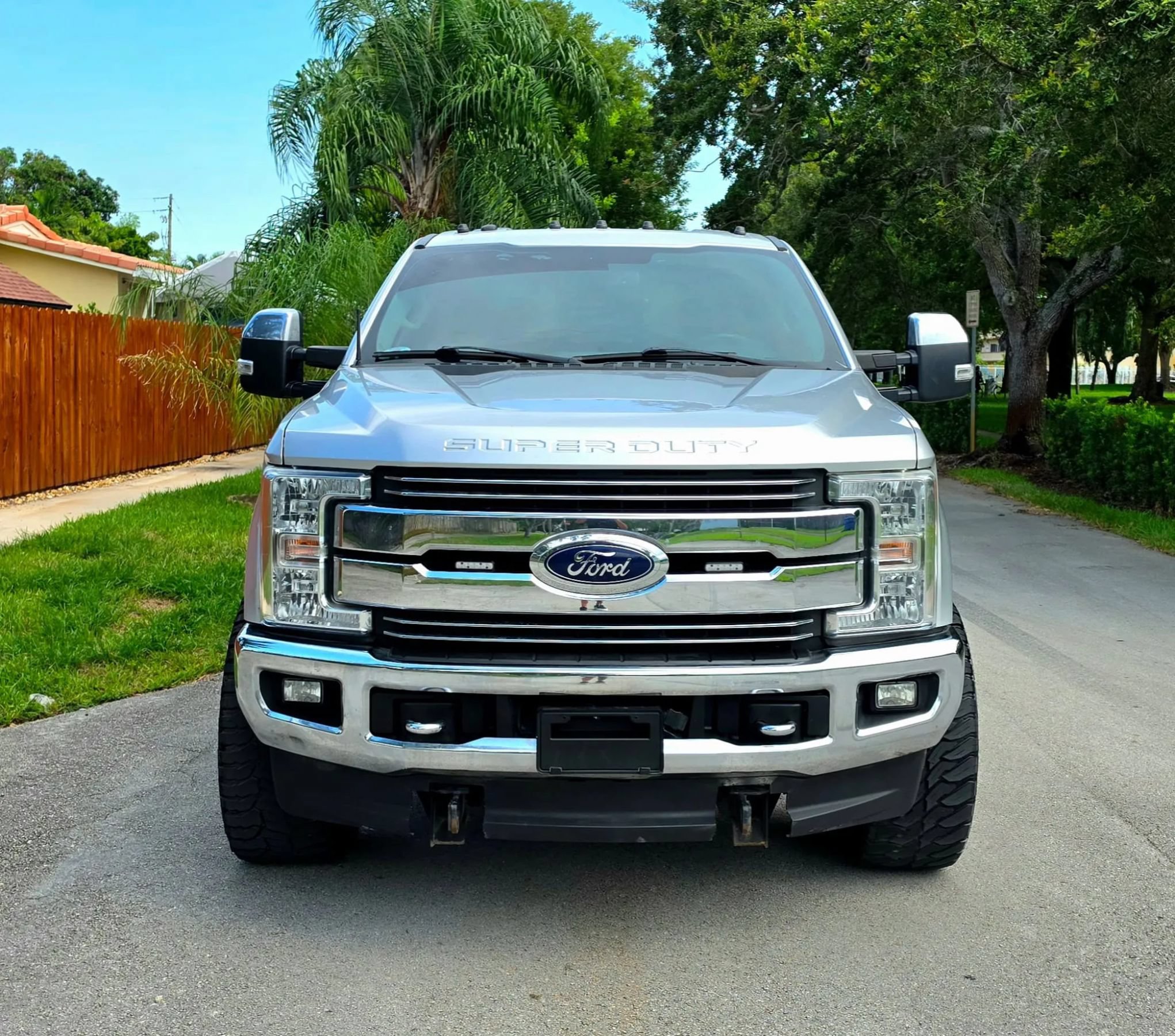 Used 2017 Ford F250 Lariat w/ Chrome Package AWD/4WD image 2