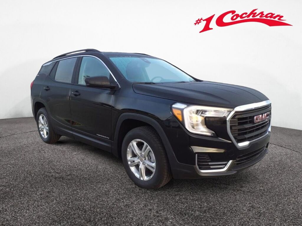Used 2022 GMC Terrain SLE w/ Driver Convenience Package