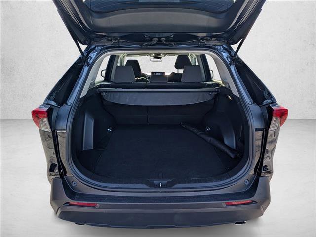 Used 2023 Toyota RAV4 XLE image 6