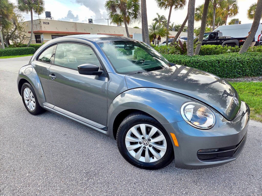 Used 2013 Volkswagen Beetle 2.5 image 10