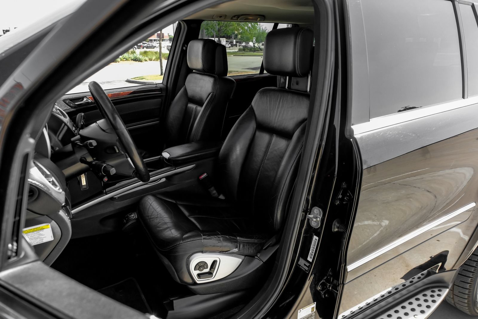 Used 2008 Mercedes-Benz GL 550 4MATIC image 33
