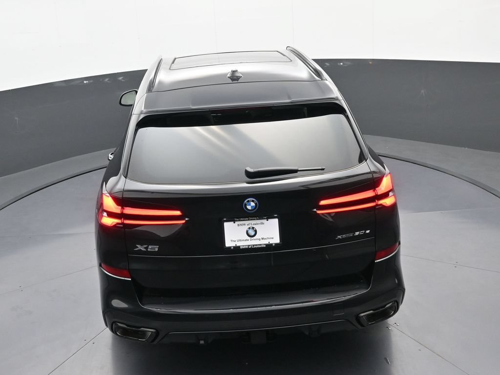 New 2026 BMW X5 xDrive50e w/ M Sport Package AWD/4WD image 35